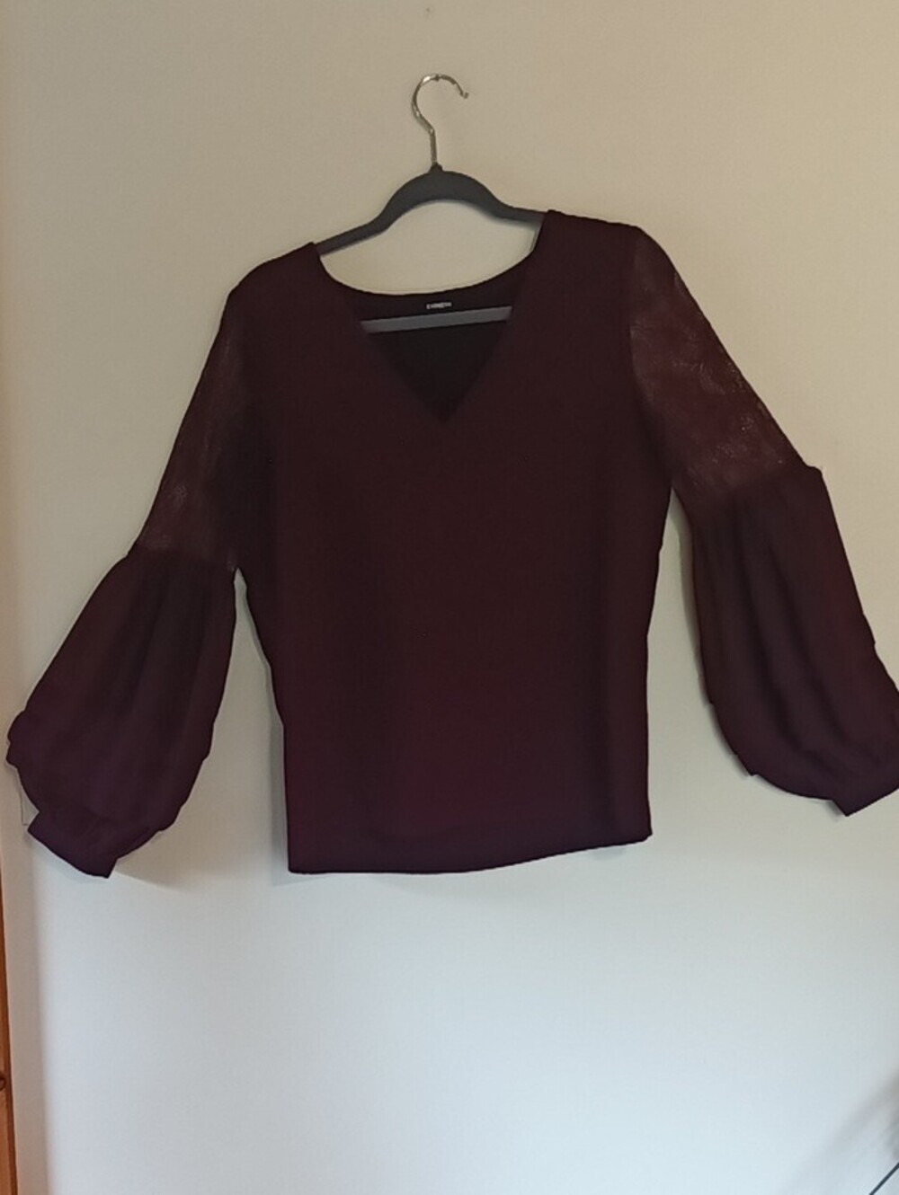 Express Burgundy Purple V-Neck Lace Sleeve Blouse